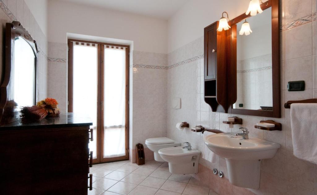 Agriturismo Il Crinale Castorano Szoba fotó